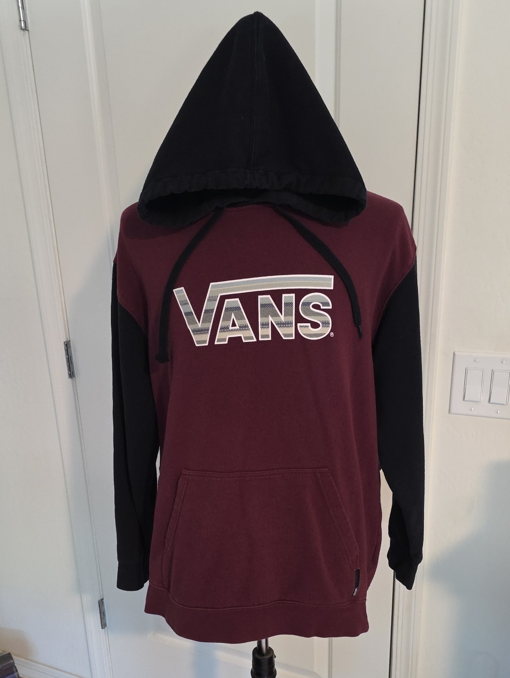 Vans Men's Maroon and Black Crewneck Hoodie